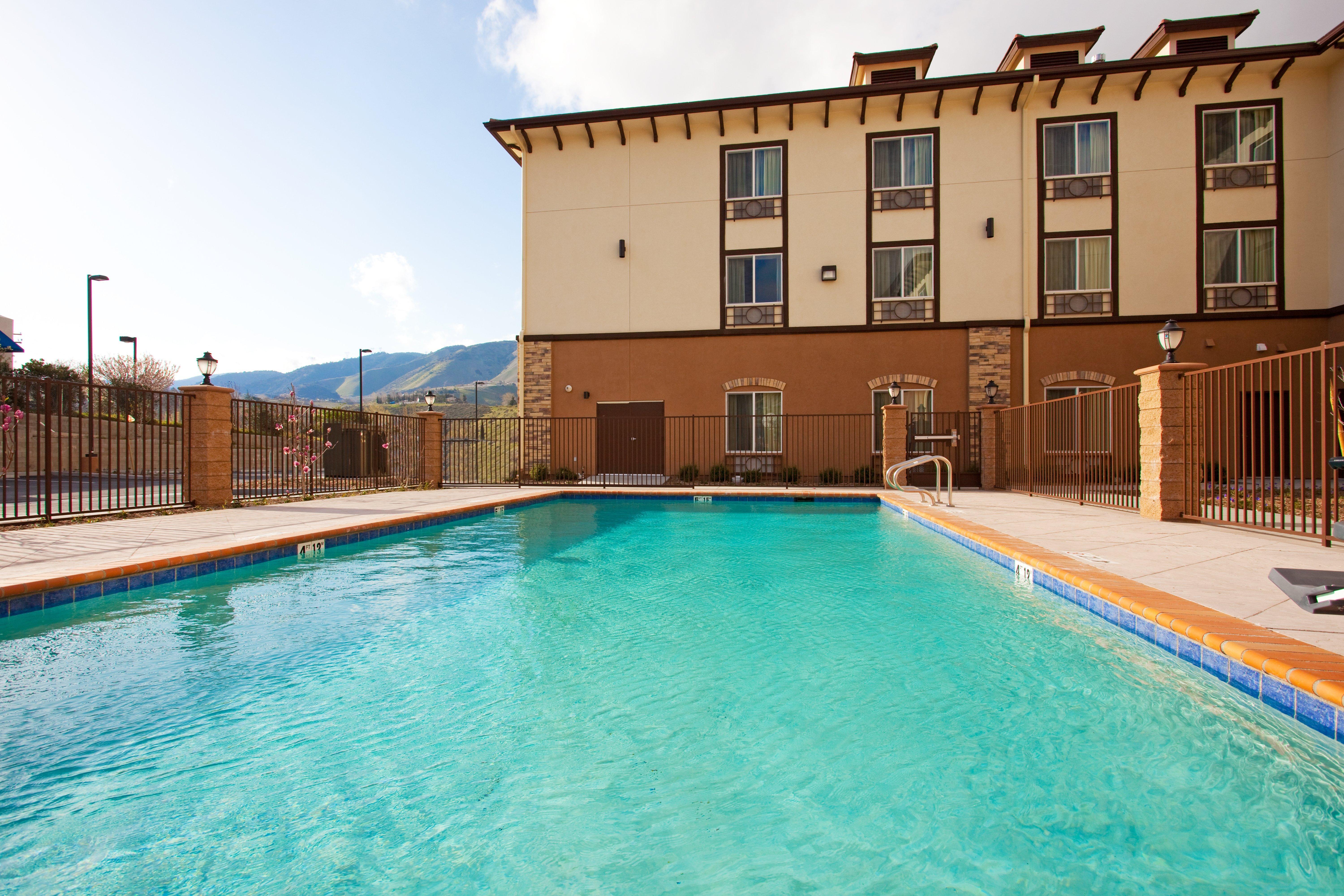 Holiday Inn Express & Suites Frazier Park By Ihg Lebec Eksteriør billede