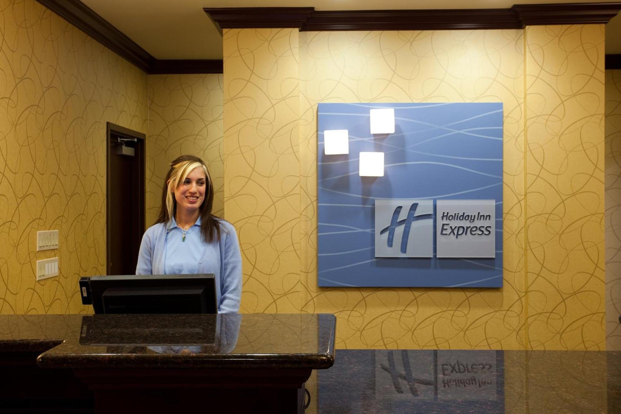 Holiday Inn Express & Suites Frazier Park By Ihg Lebec Eksteriør billede